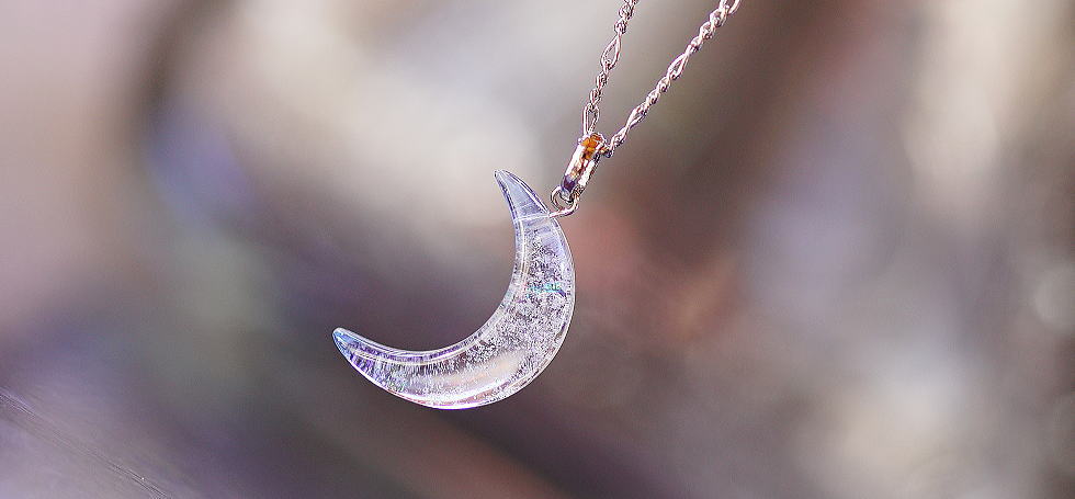 Snowy moon