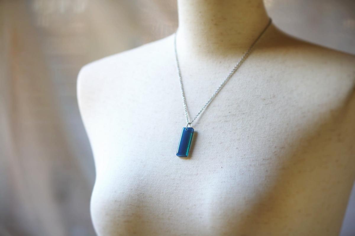 群青 ～ In the innocent world / rectangle ～ ラフォルム ガラスジュエリー ガラスアクセサリー