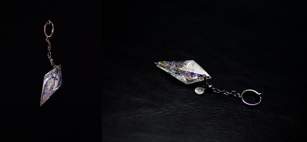 Dreamblue ～ イーリスの虹 / PLATINUM フープイヤリング ～ ラフォルム ガラスジュエリー ガラスアクセサリー
