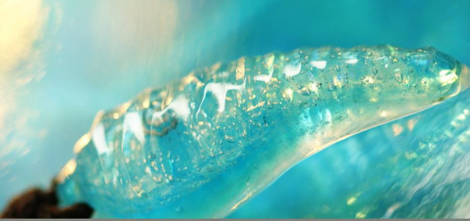 Aqua fang ～ カリブの海に抱かれて  ～ ラフォルム ガラスジュエリー ガラスアクセサリー