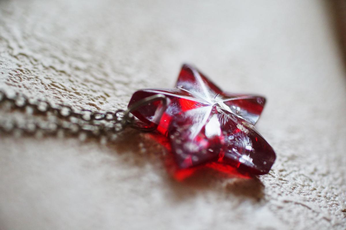 Pentagram ～ 光の降臨 ～ ラフォルム ガラスジュエリー ガラスアクセサリー