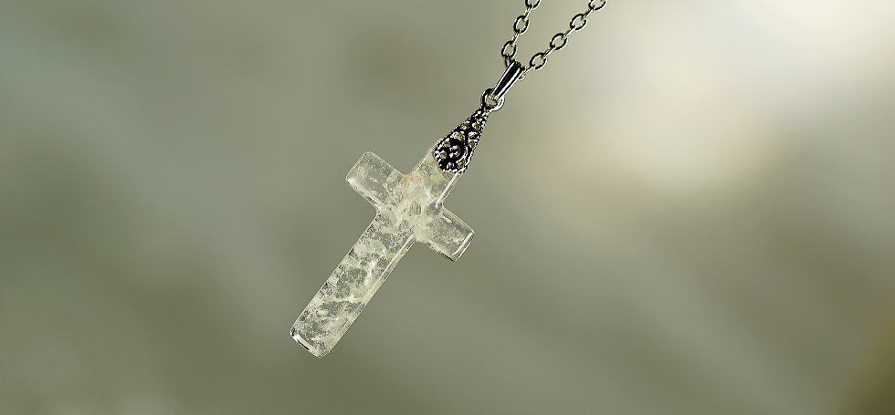 雪明かりのCROSS