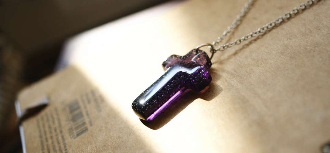Gratification purple ラフォルム ガラスジュエリー ガラスアクセサリー