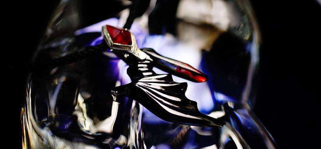 BLOOD BAT ～ Nice gentleman ～ ラフォルム ガラスジュエリー ガラスアクセサリー
