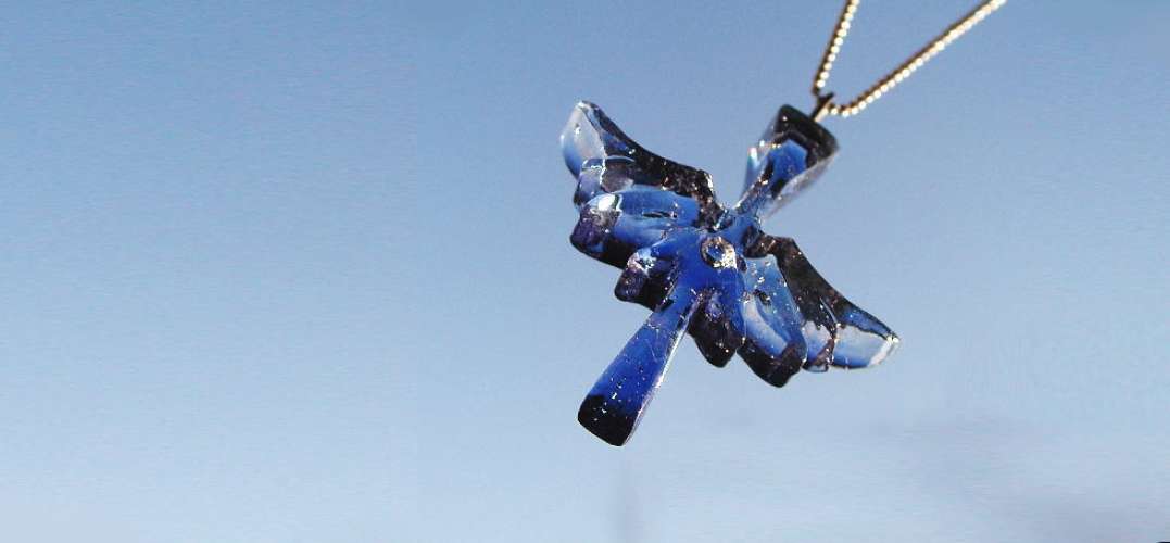 Holy wing cross ラフォルム ガラスジュエリー ガラスアクセサリー