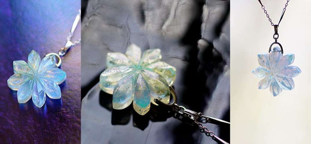 オパールの花 ラフォルム ガラスジュエリー ガラスアクセサリー