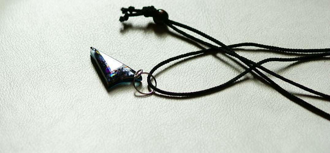 Arrowhead of mysterious ラフォルム ガラスジュエリー ガラスアクセサリー