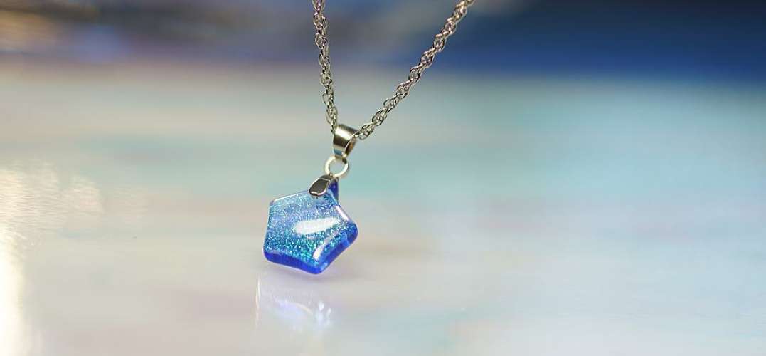 Pretty Love star