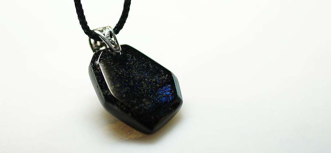 Modern Glass Onyx ラフォルム ガラスジュエリー ガラスアクセサリー