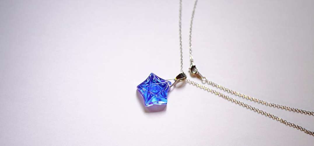 Facet blue star ラフォルム ガラスジュエリー ガラスアクセサリー