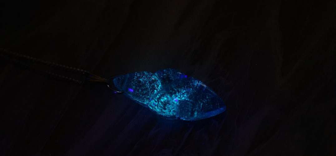 Healing blue flame ～ 癒しの青い炎 ～ ラフォルム ガラスジュエリー ガラスアクセサリー