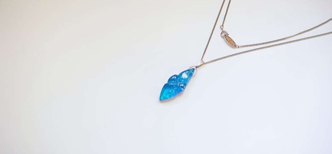 Healing blue flame ～ 癒しの青い炎 ～ ラフォルム ガラスジュエリー ガラスアクセサリー