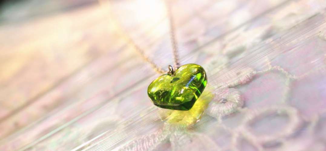 Pure green love ラフォルム ガラスジュエリー ガラスアクセサリー