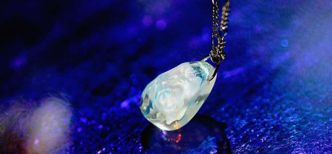 Iceberg drop ラフォルム ガラスジュエリー ガラスアクセサリー