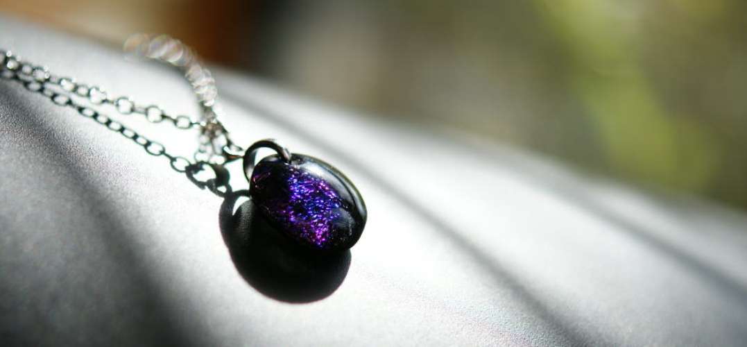 Noble black opal ラフォルム ガラスジュエリー ガラスアクセサリー