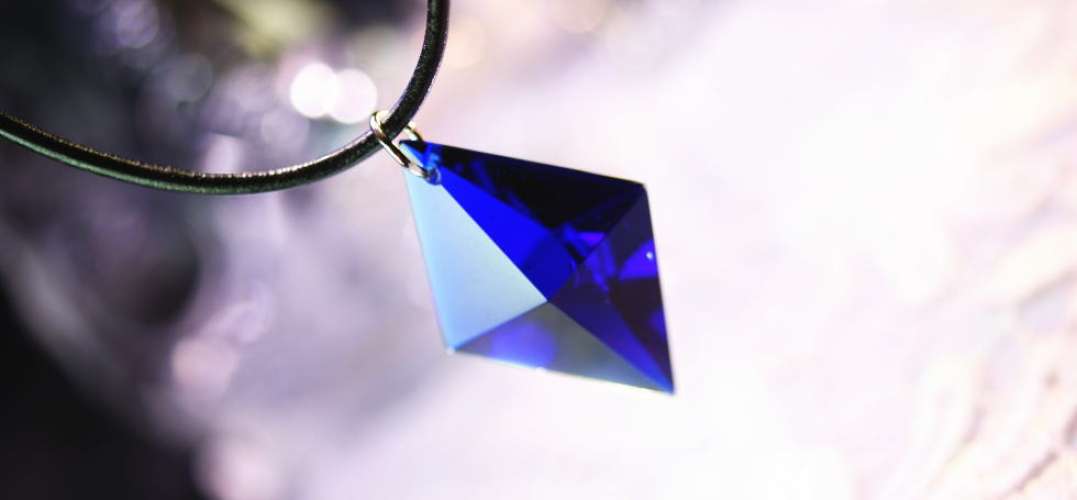 Dreamblue ～ Royal  ～ ラフォルム ガラスジュエリー ガラスアクセサリー