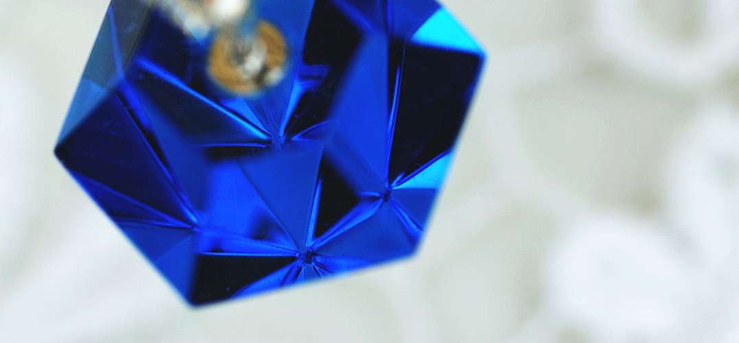 Reflection pyramid ラフォルム ガラスジュエリー ガラスアクセサリー