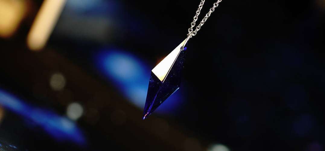 Pure dream ～ Royal blue Pyramid ～ ラフォルム ガラスジュエリー ガラスアクセサリー