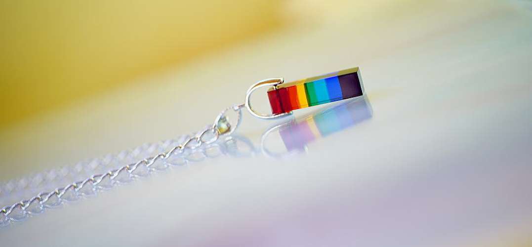 Rainbow pillar ラフォルム ガラスジュエリー ガラスアクセサリー