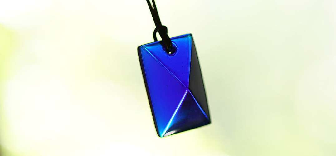 Mysterious royal pyramid ラフォルム ガラスジュエリー ガラスアクセサリー