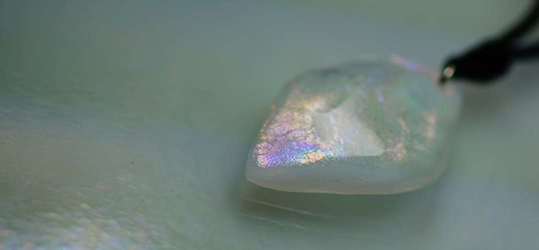A fascinating piece of glass ラフォルム ガラスジュエリー ガラスアクセサリー