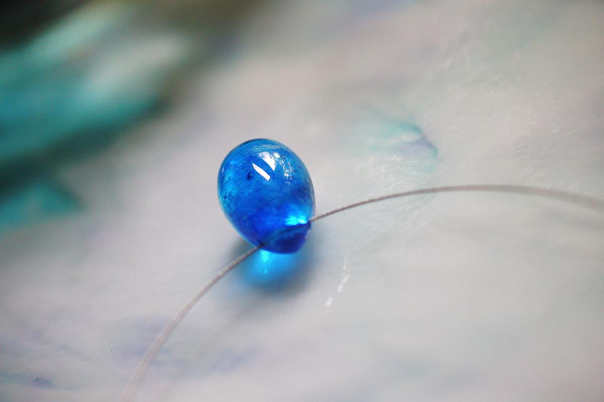 氷姫のBlue tear ラフォルム ガラスジュエリー ガラスアクセサリー
