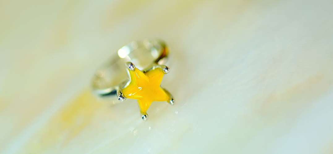 思い出のFirst star ラフォルム ガラスジュエリー ガラスアクセサリー