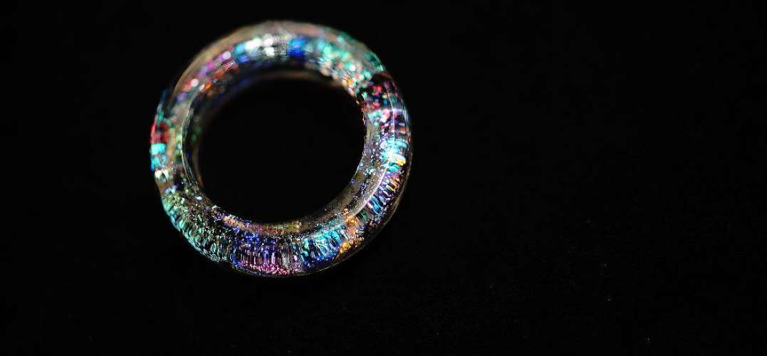 Dichroic princess crown ラフォルム ガラスジュエリー ガラスアクセサリー